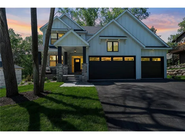 $979,400 | 13-xx Clement Street, Mendota Heights, MN 55118