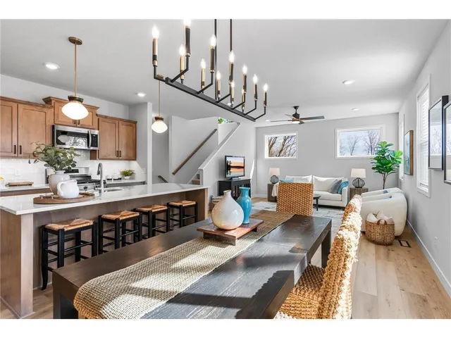 $979,400 | 13-xx Clement Street, Mendota Heights, MN 55118