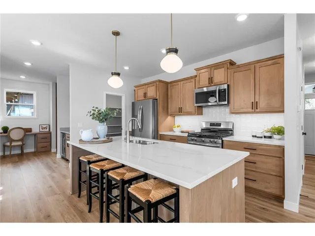 $979,400 | 13-xx Clement Street, Mendota Heights, MN 55118