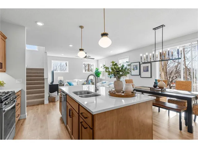 $979,400 | 13-xx Clement Street, Mendota Heights, MN 55118