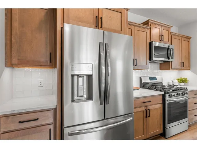 $979,400 | 13-xx Clement Street, Mendota Heights, MN 55118