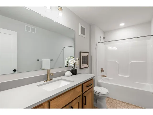 $979,400 | 13-xx Clement Street, Mendota Heights, MN 55118