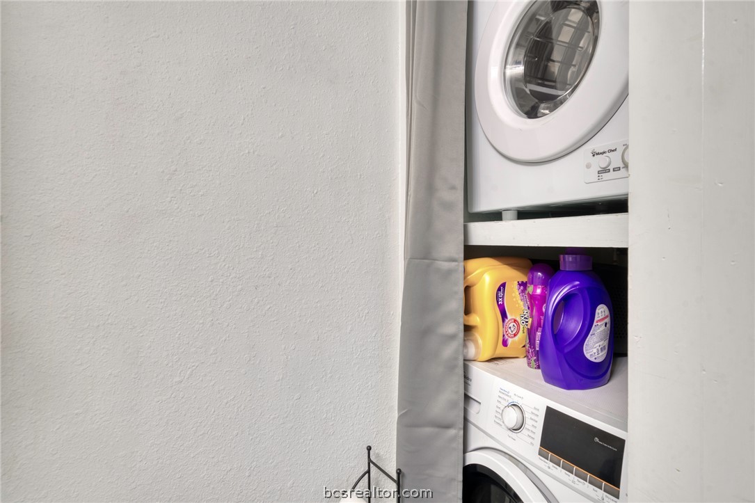 4441 Old College Road, Unit 1103 Bryan, TX 77801 - Photo 7 of 13 View of clothes washing area