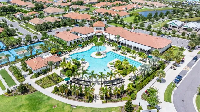 $624,999 | 16938 Scuba Crest Street, Wimauma, FL 33598