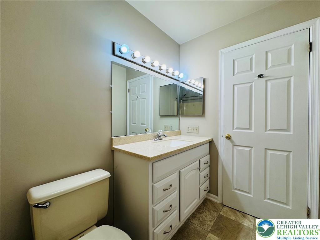 102 Quaker Drive Bethlehem, PA 18020 - Photo 20 of 29