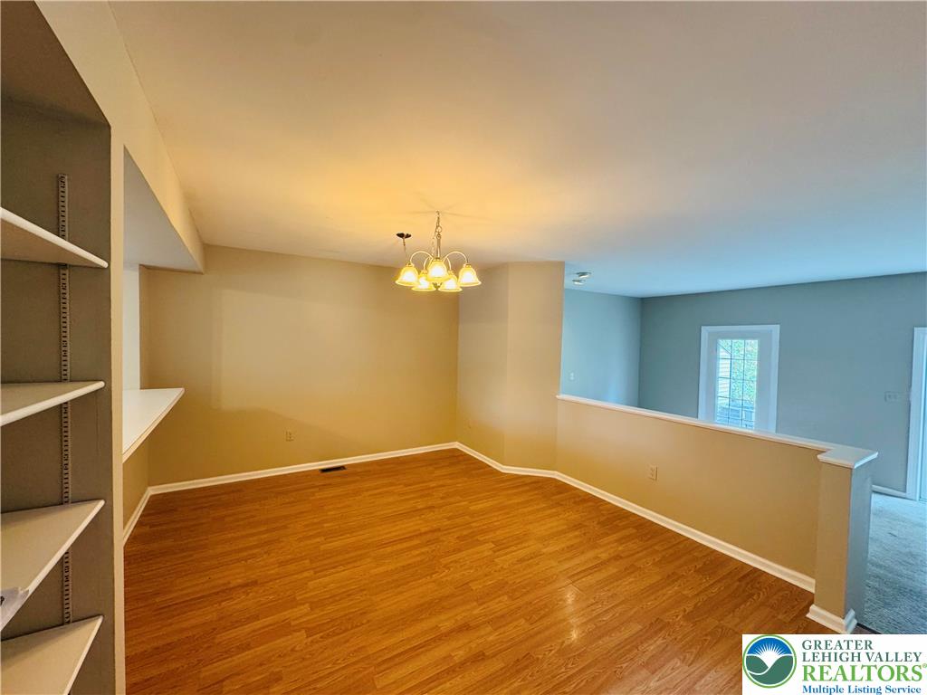 102 Quaker Drive Bethlehem, PA 18020 - Photo 9 of 29