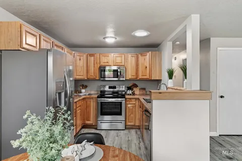 $525,000 | 3040 West Hester Street, Boise, ID 83702