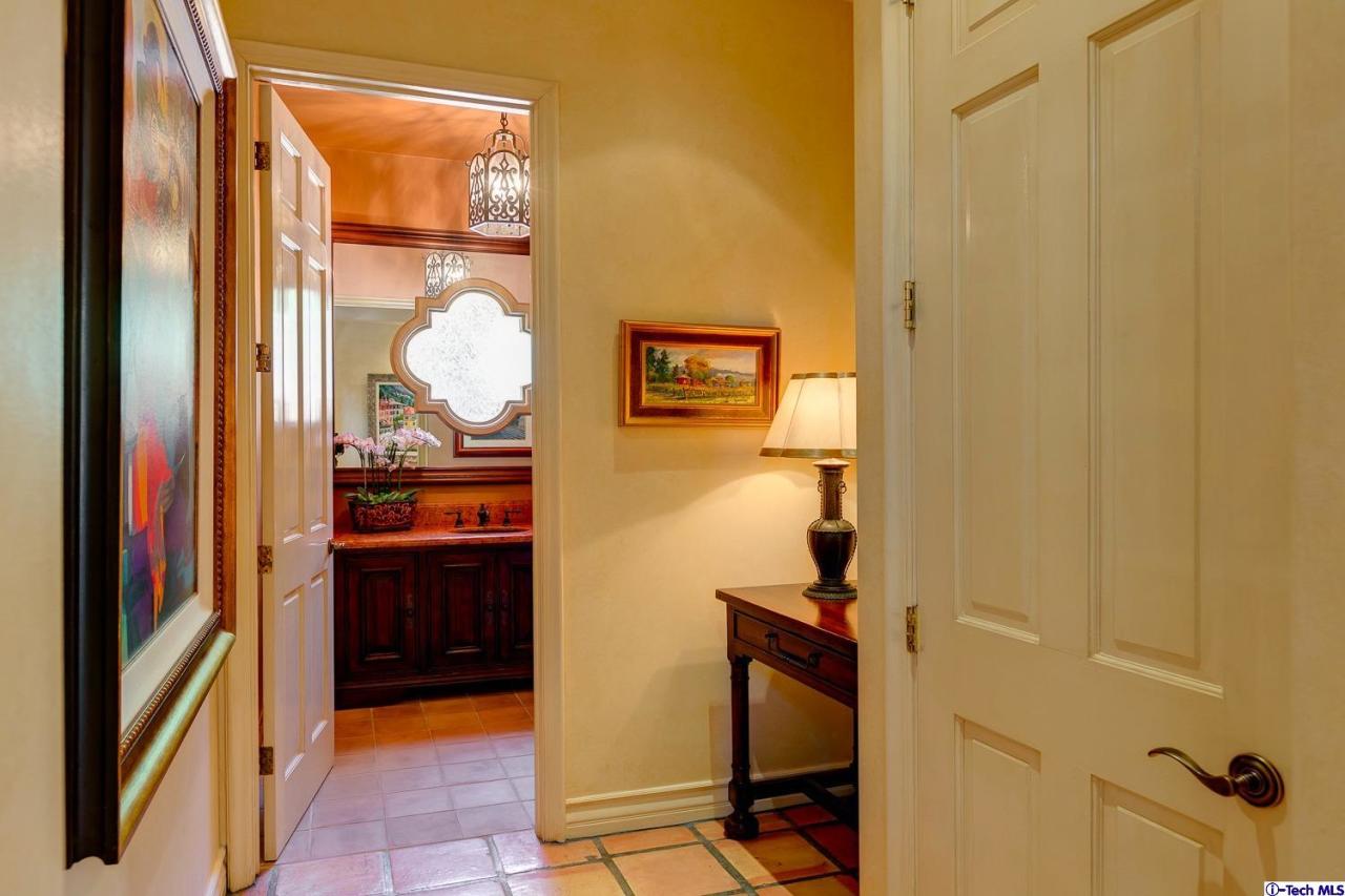 Undisclosed Address Pasadena, CA 91103 - Photo 18 of 80 Additional Photo