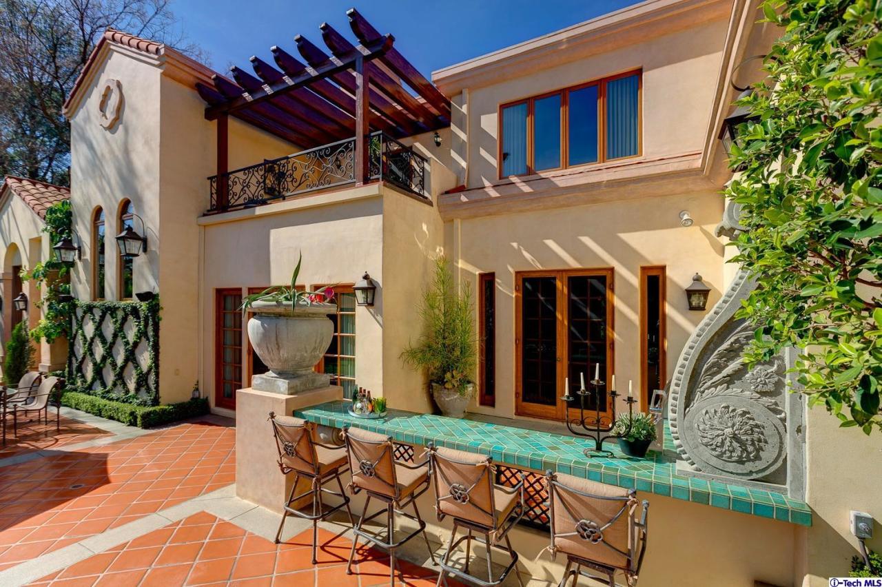 Undisclosed Address Pasadena, CA 91103 - Photo 58 of 80 a view of a house with backyard porch and sitting area