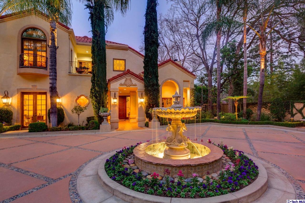 Undisclosed Address Pasadena, CA 91103 - Photo 71 of 80 a view of a house with fountain in front of house