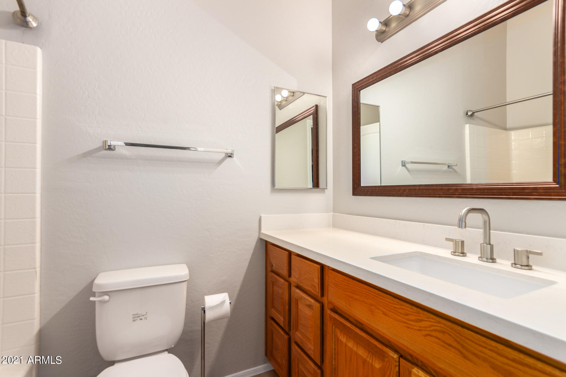 2150 East Bell Road, Unit 1129 Phoenix, AZ 85022 - Photo 15 of 24 32 Bell