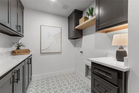 $784,000 | 9016 Westbriar Drive, Dallas, TX 75228