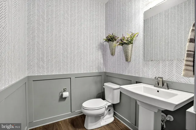 $750,000 | 911 Cadman Drive, Middletown, DE 19709