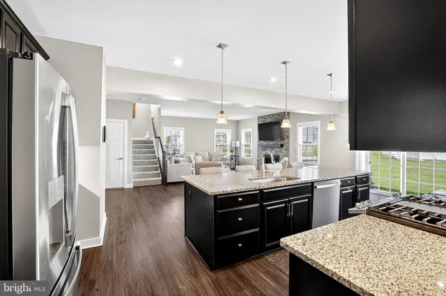 $750,000 | 911 Cadman Drive, Middletown, DE 19709