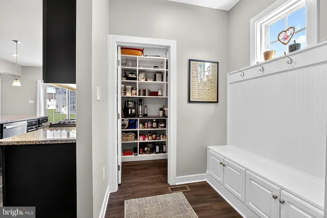 $750,000 | 911 Cadman Drive, Middletown, DE 19709