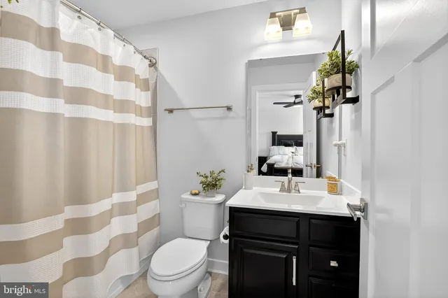 $750,000 | 911 Cadman Drive, Middletown, DE 19709