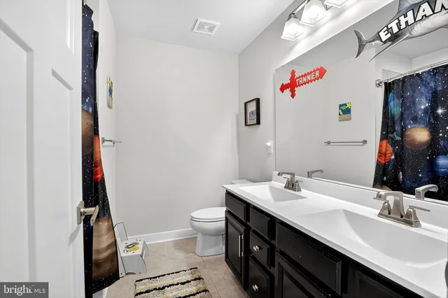 $750,000 | 911 Cadman Drive, Middletown, DE 19709