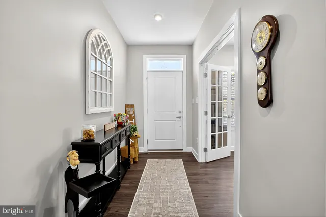 $750,000 | 911 Cadman Drive, Middletown, DE 19709