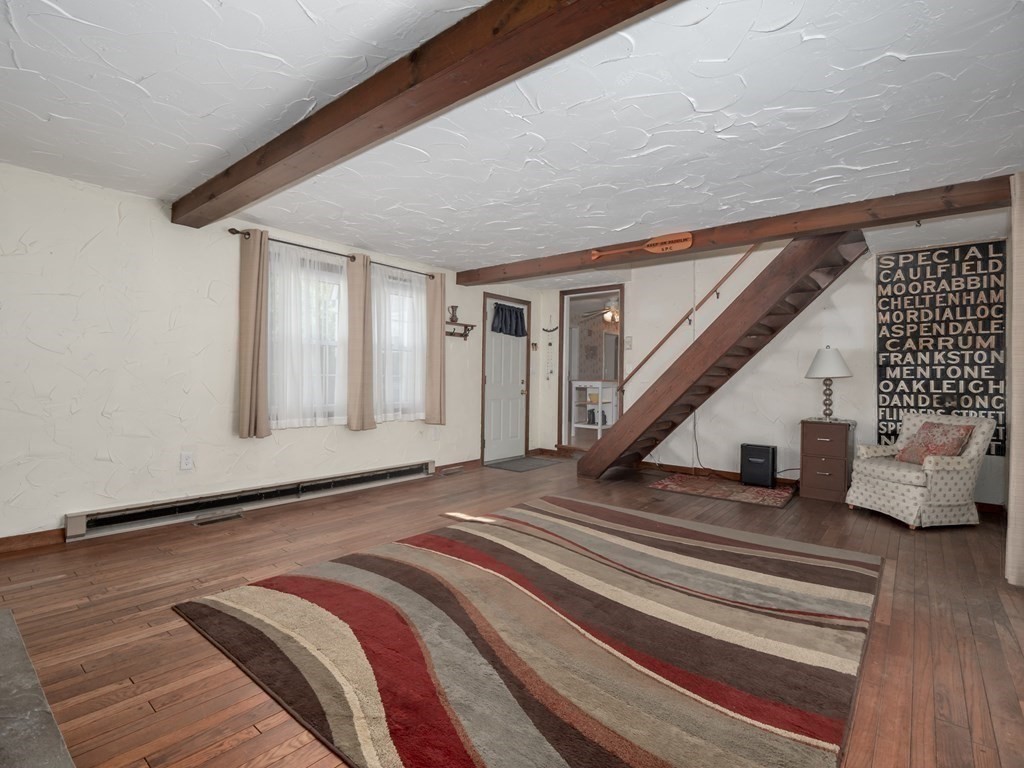 733 Wheeler Road Dracut, MA 01826 - Photo 13 of 42