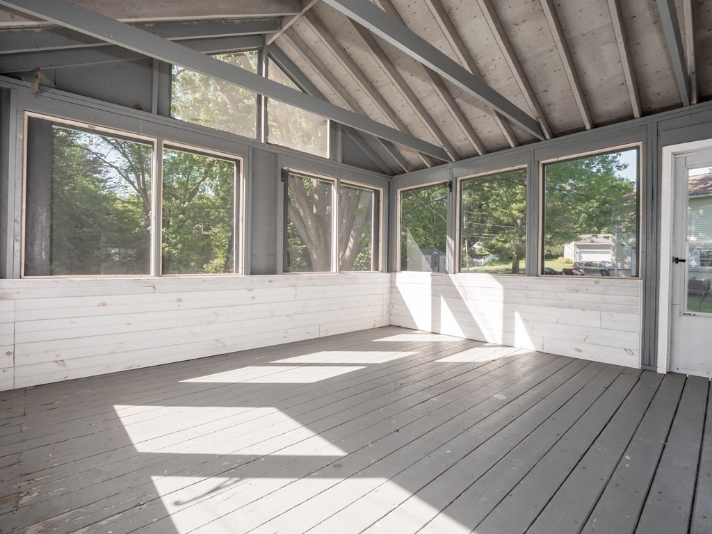 733 Wheeler Road Dracut, MA 01826 - Photo 38 of 42