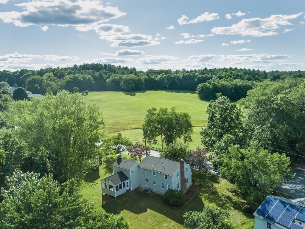 733 Wheeler Road Dracut, MA 01826 - Photo 9 of 42