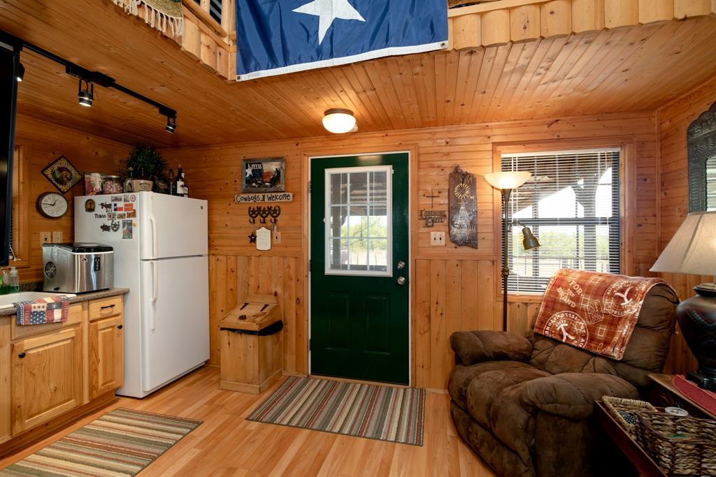 15055 County Road 306 Cisco, TX 76437 - Photo 10 of 40 a living room with furniture and a window