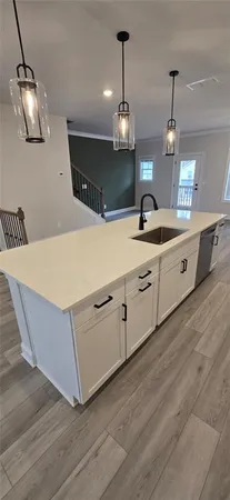 $2,650 | 400 Elise Way, Lawrenceville, GA 30045