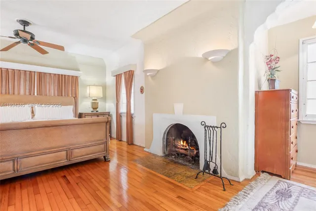 $2,400,000 | 111 Salamanca Avenue, Coral Gables, FL 33134