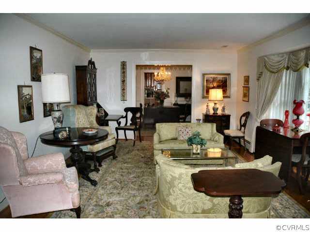 8653 Trabue Road Richmond, VA 23235 - Photo 3 of 10 Other - Living Room