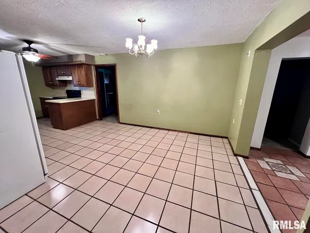 $115,000 | 404 Oak Street, Anna, IL 62906