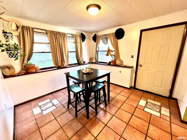 $115,000 | 404 Oak Street, Anna, IL 62906