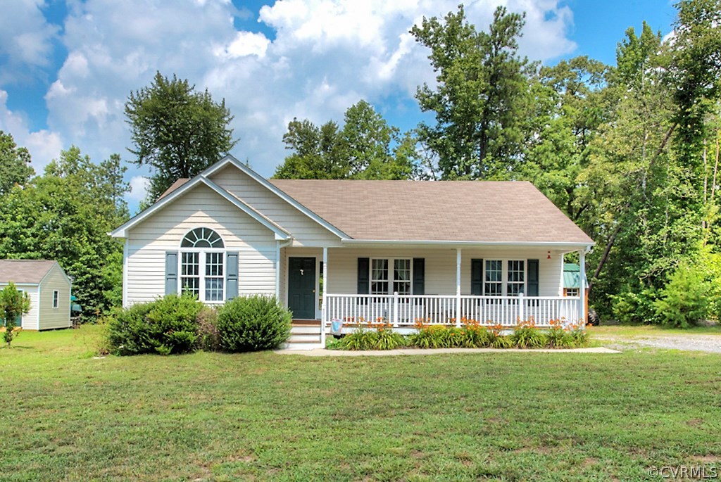 11714 Oakrise Road New Kent, VA 23124 - Photo 2 of 42 Gallery Image 2