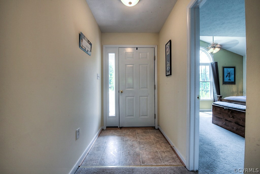 11714 Oakrise Road New Kent, VA 23124 - Photo 6 of 42 Gallery Image 6