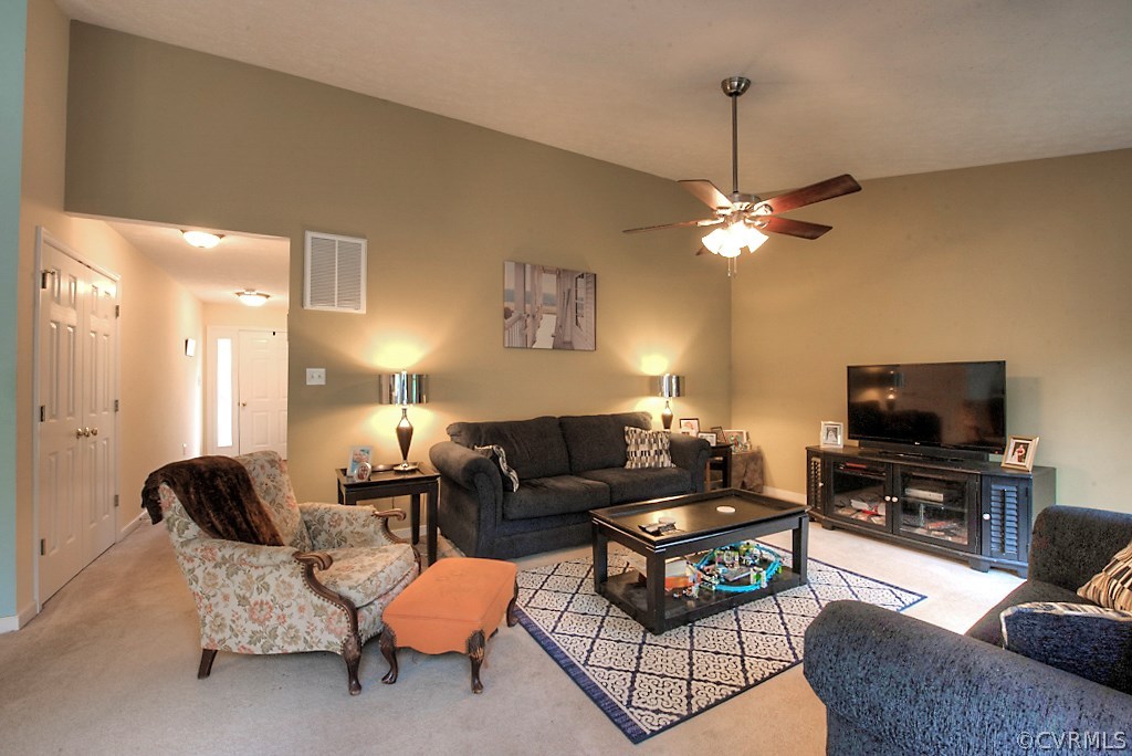 11714 Oakrise Road New Kent, VA 23124 - Photo 7 of 42 Gallery Image 7
