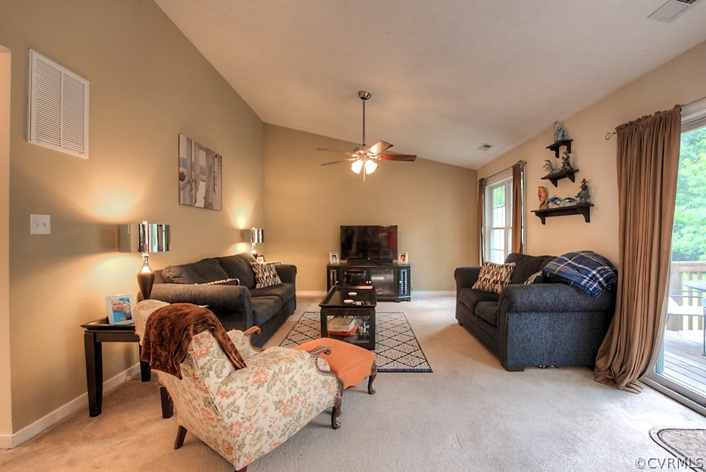11714 Oakrise Road New Kent, VA 23124 - Photo 9 of 42 Gallery Image 9