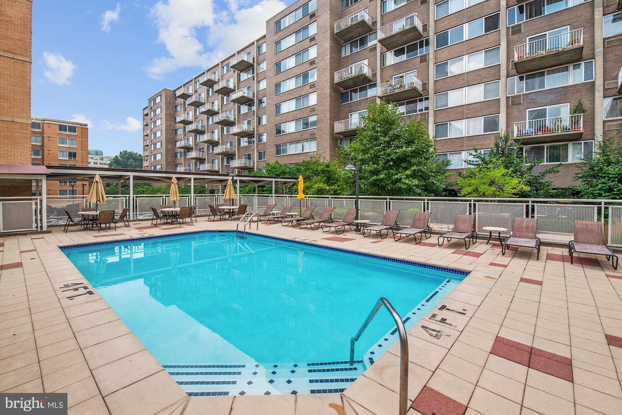 800 4th Street Southwest, Unit S624 Washington, DC 20024 - Photo 17 of 39