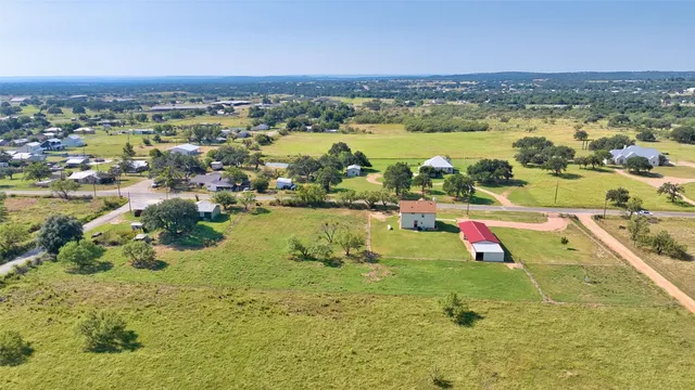$459,000 | 1004 East Pontotoc Street, Fredonia, TX 76842