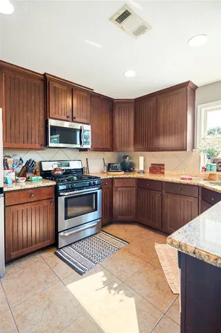 $459,000 | 1004 East Pontotoc Street, Fredonia, TX 76842