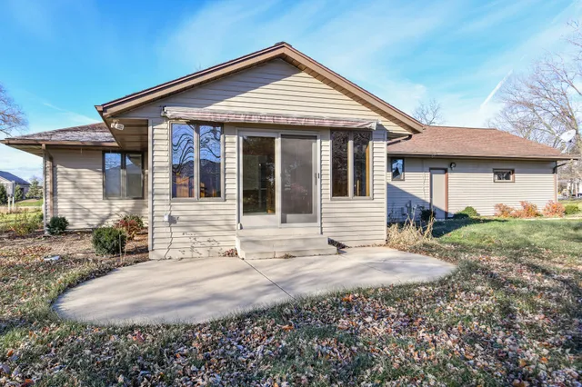 $469,000 | N5466 Highway 120, Burlington, WI 53105