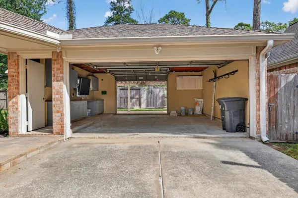 $2,700 | 3614 Cedar Glen Lane, Spring, TX 77388