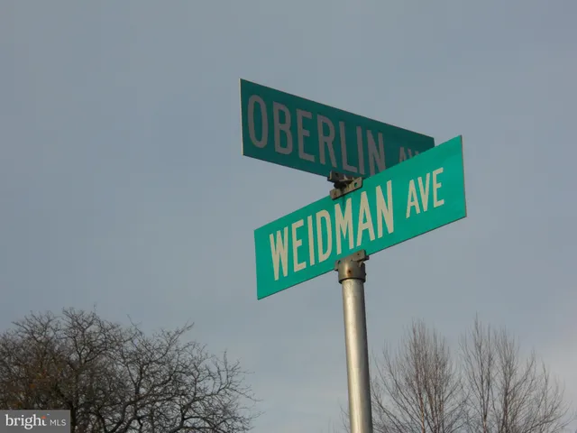 $329,900 | 164 Oberlin Avenue, Reading, PA 19608