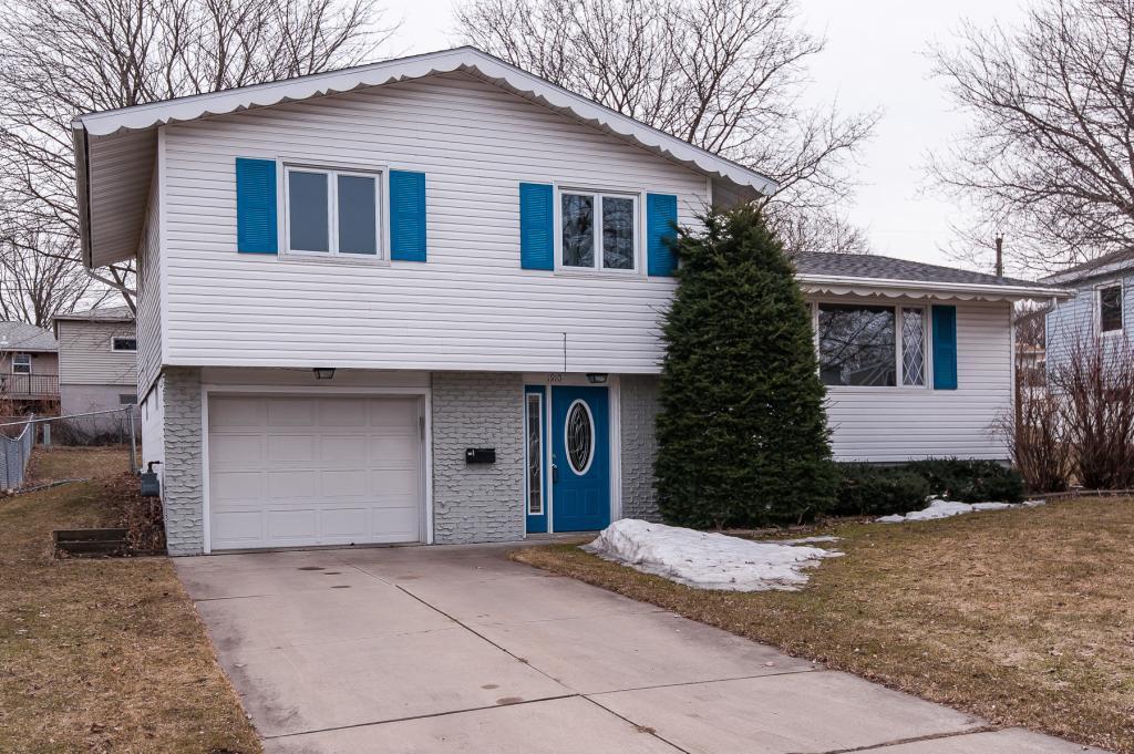 1910 23rd Street Northwest Rochester, MN 55901 - Photo 1 of 1