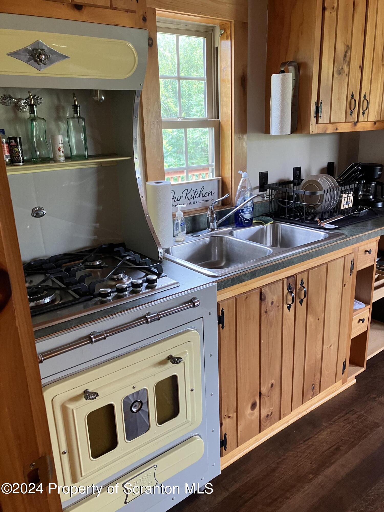 11694 State Rte 3004 Springville, PA 18844 - Photo 14 of 37 IMG_2057