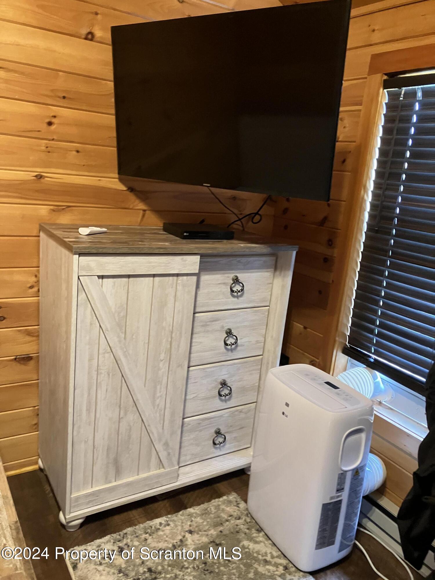 11694 State Rte 3004 Springville, PA 18844 - Photo 20 of 37 IMG_2062