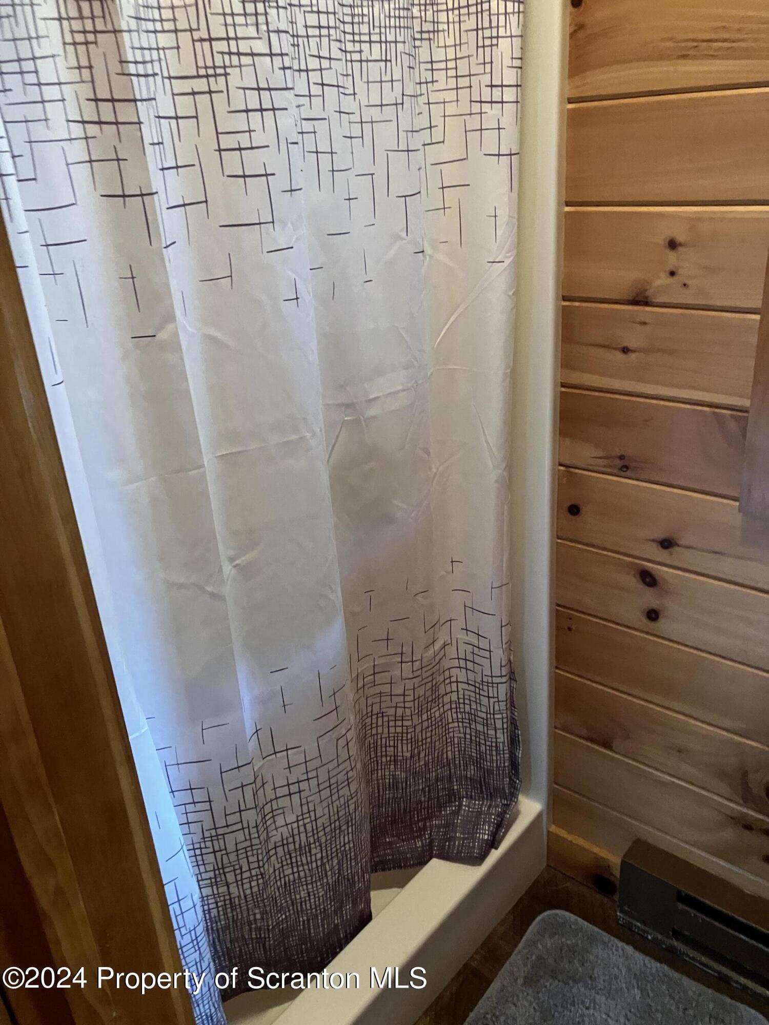 11694 State Rte 3004 Springville, PA 18844 - Photo 25 of 37 IMG_2052