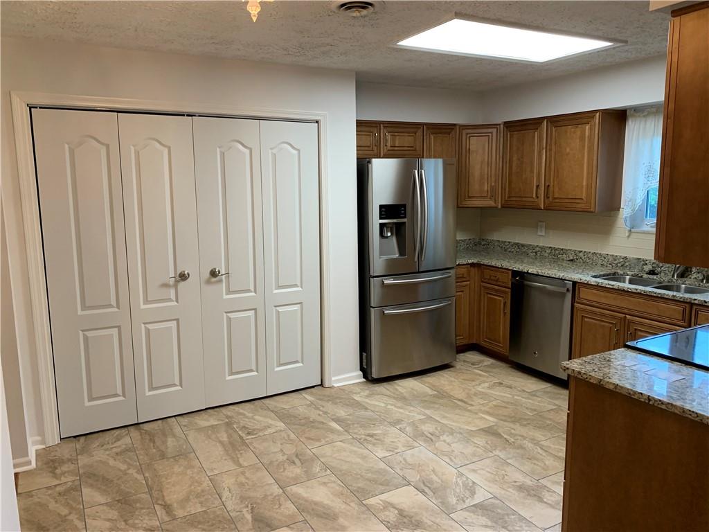 7403 Johnson Road Indianapolis, IN 46250 - Photo 12 of 22 Gallery Image 12