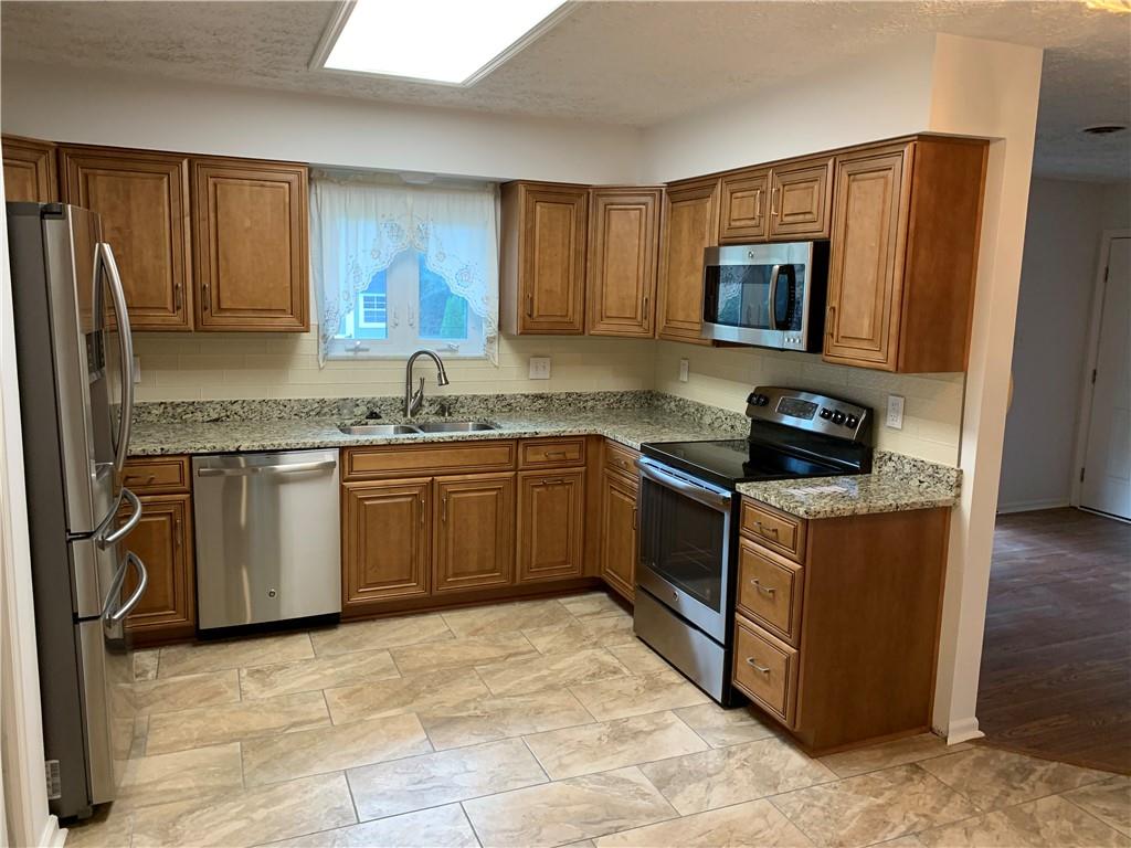 7403 Johnson Road Indianapolis, IN 46250 - Photo 7 of 22 Gallery Image 7