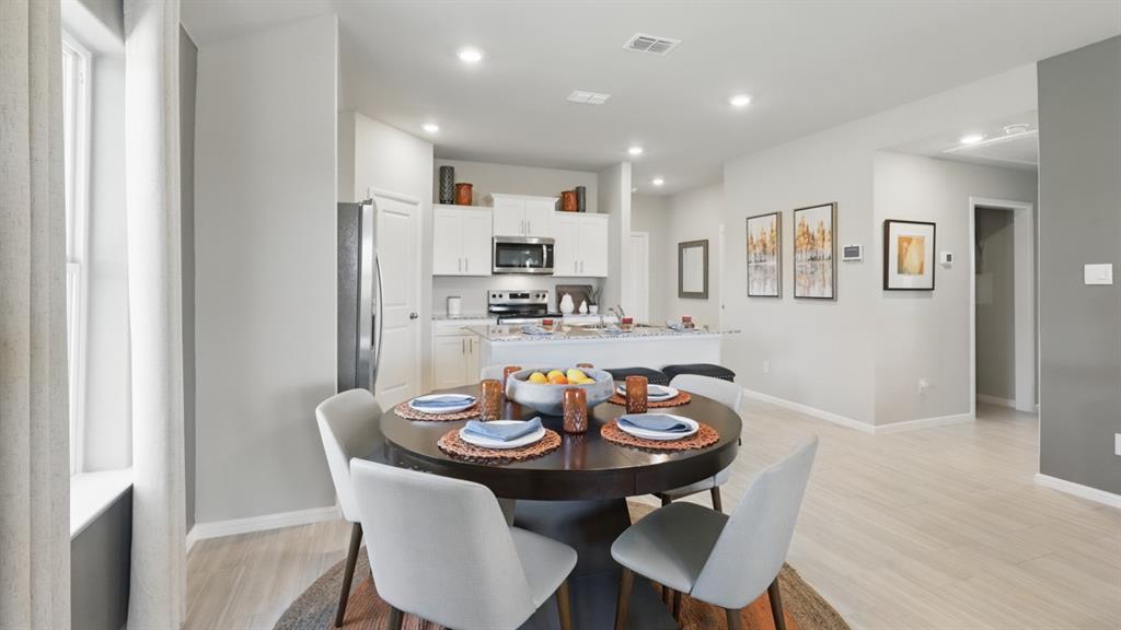 329 Blanco Drive Azle, TX 76020 - Photo 9 of 37