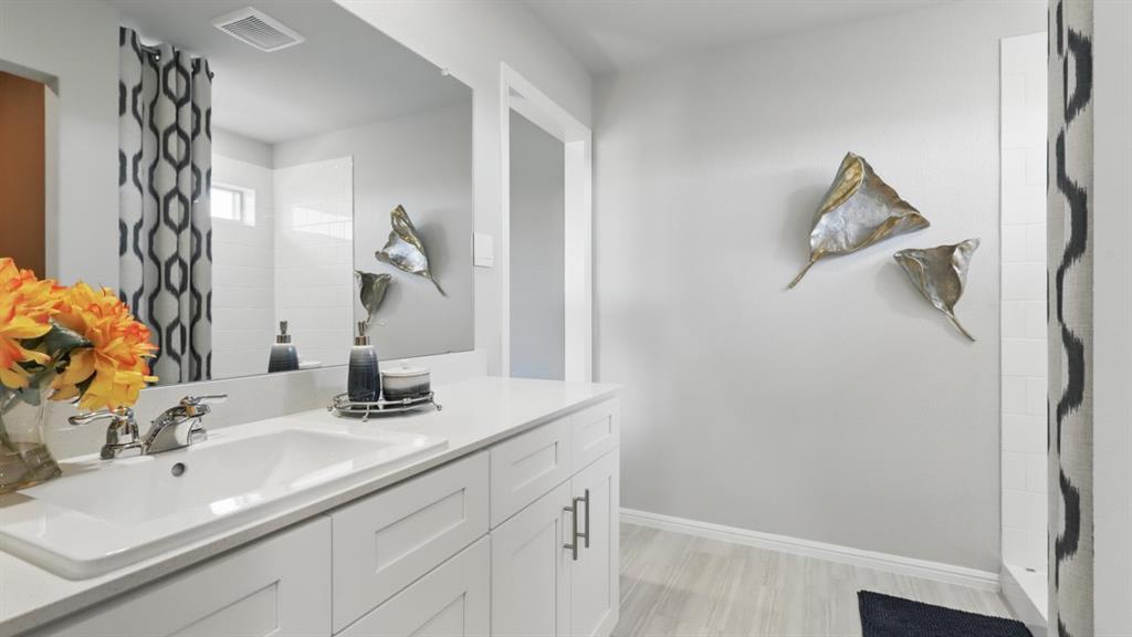 329 Blanco Drive Azle, TX 76020 - Photo 20 of 37