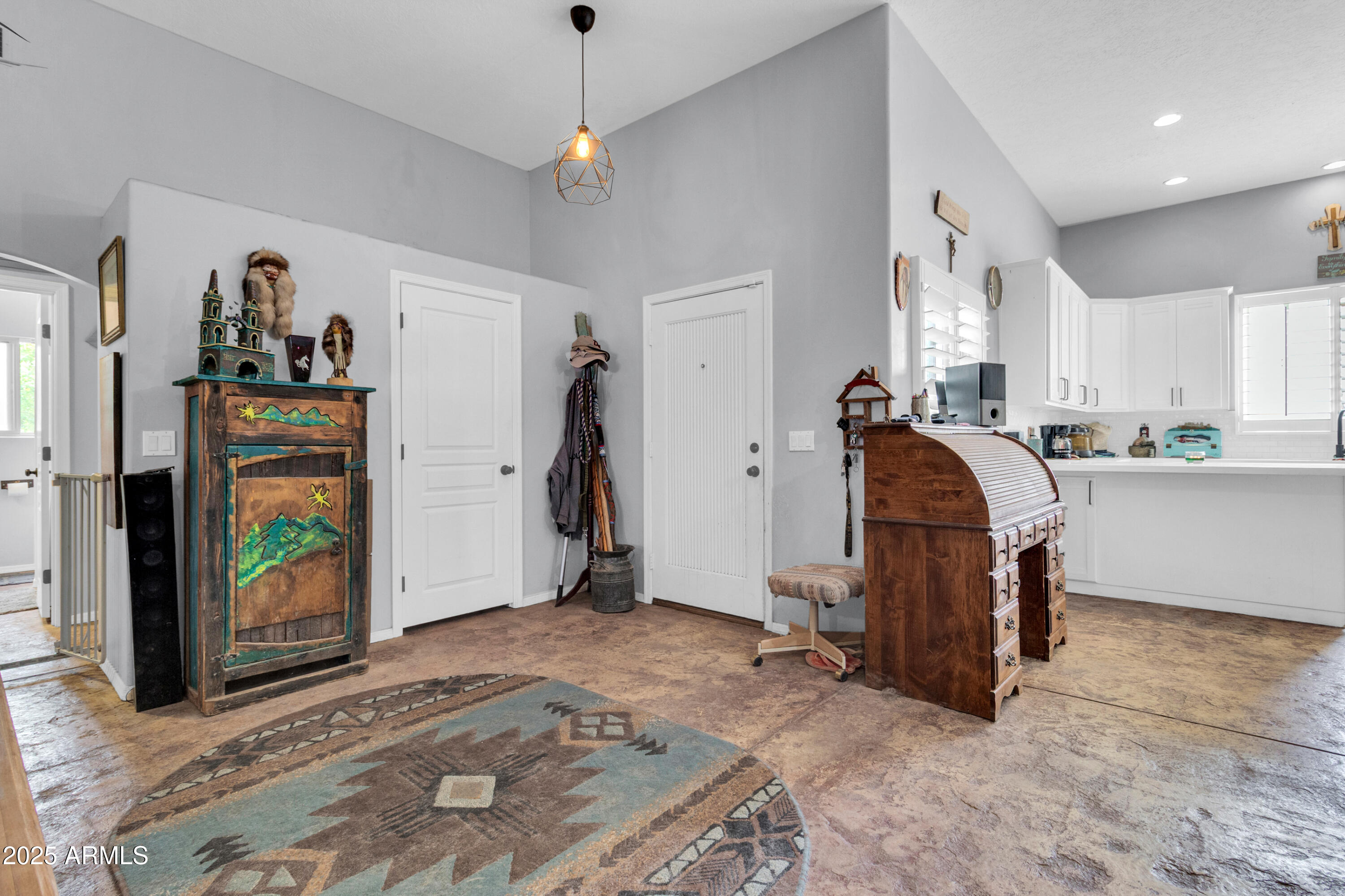 822 North Cortez Road Apache Junction, AZ 85119 - Photo 18 of 54